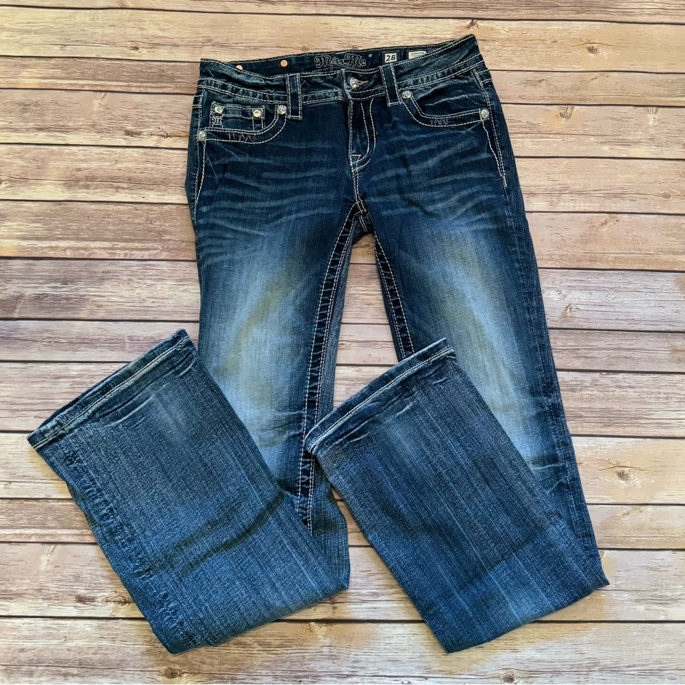 Miss Me • Signature Boot Jeans